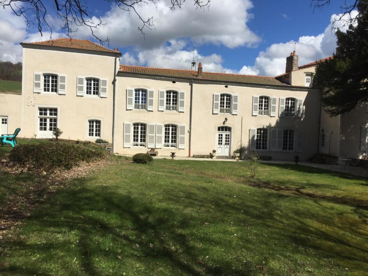 Bed and Breakfast Château de Perpezat à Apchat Extérieur photo